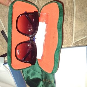 Make a offer they are brand new they are a womans